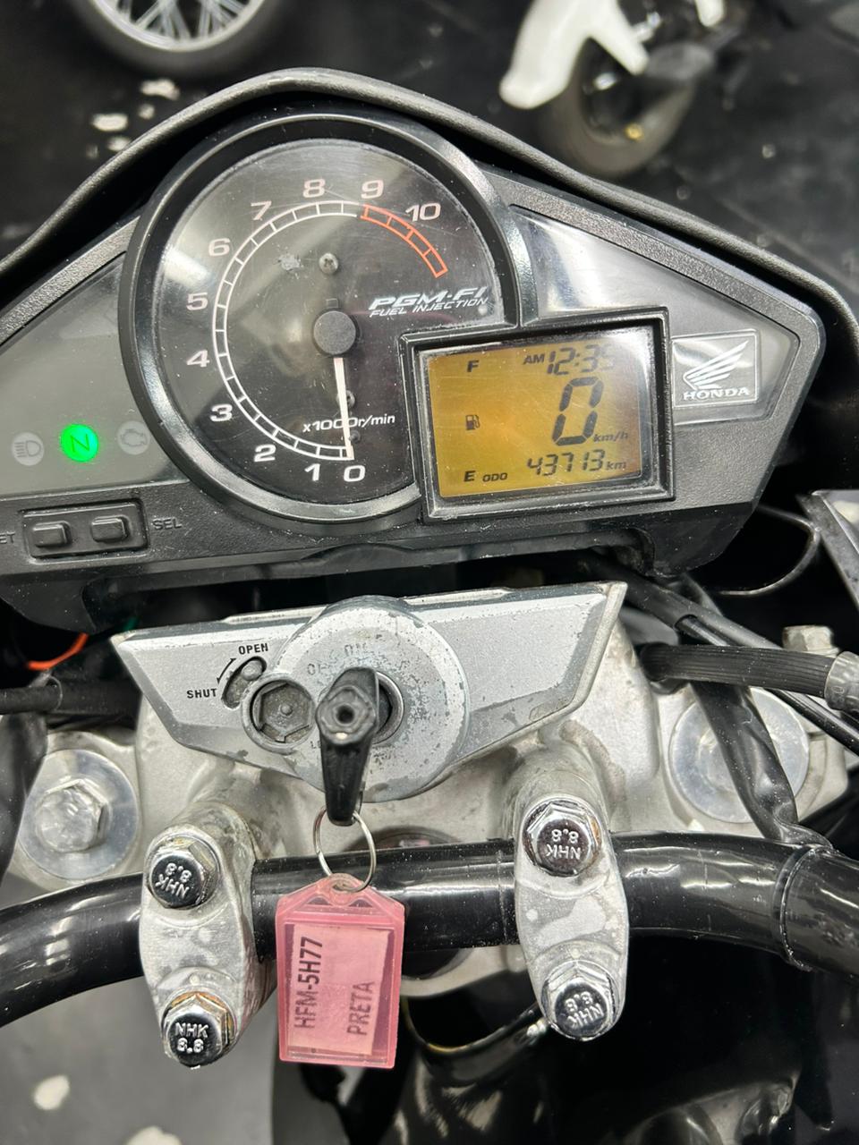 HONDA CB300R | ANO 2011 - Imagem 3