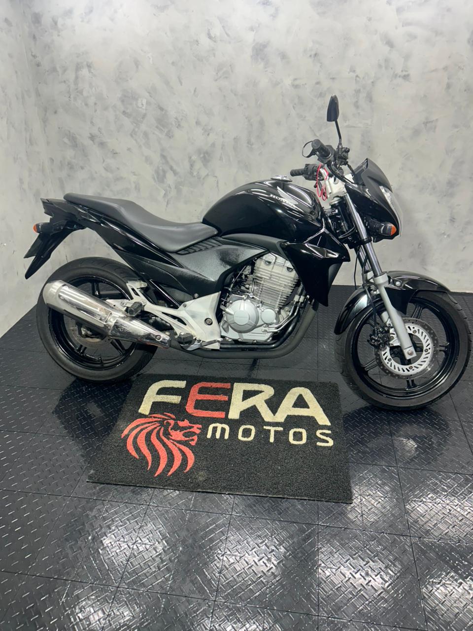 HONDA CB300R ANO 2014 - Imagem 1