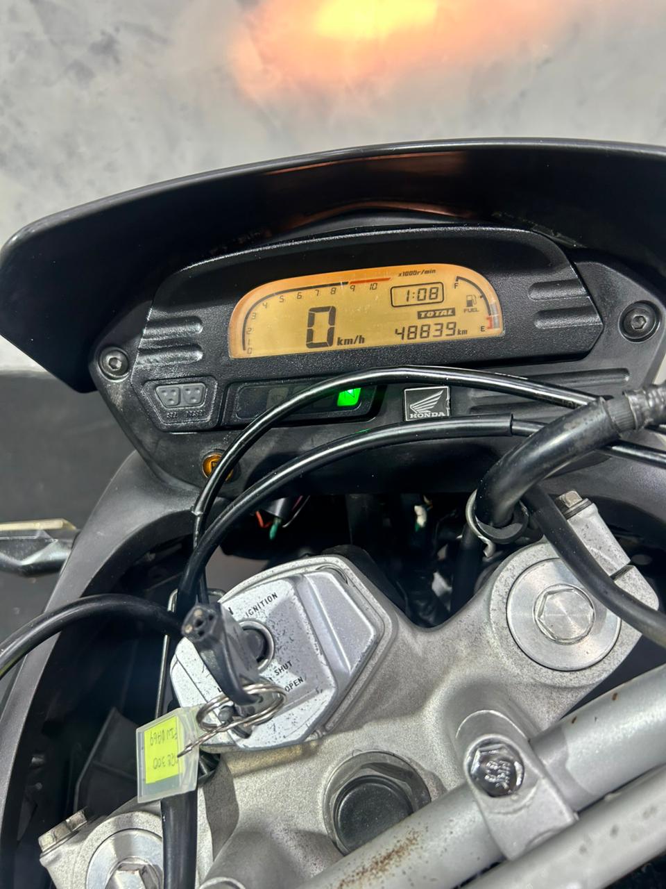 HONDA XRE 300 | ANO 2013 - Imagem 3