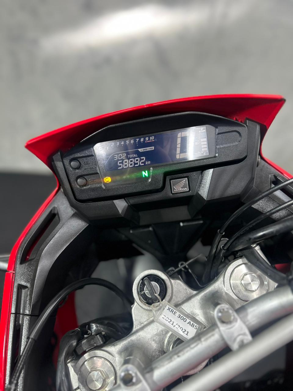 HONDA XRE 300 RALLY 2021 - Imagem 3