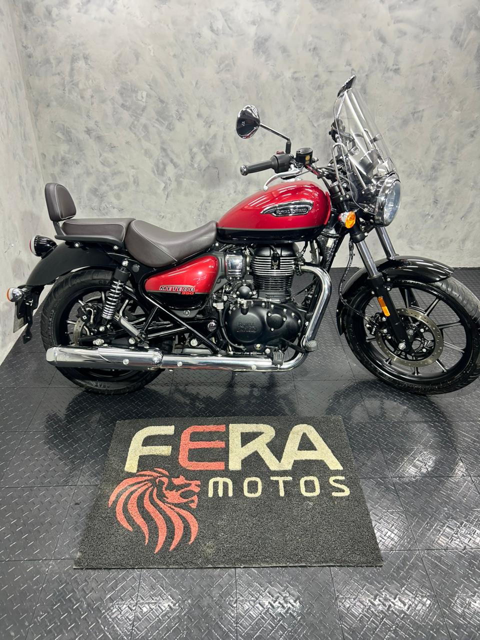 ROYAL ENFIELD METEOR 350 SUPERNOVA 2024 - Imagem 1