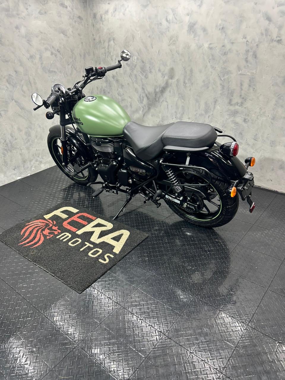 ROYAL ENFIELD METEOR 350 FIREBALL 2025 - Imagem 2